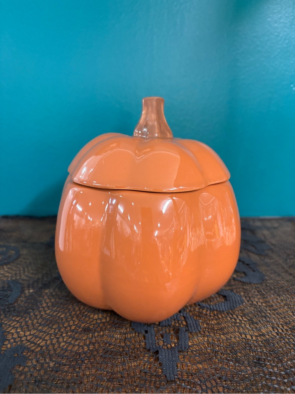 Longaberger Orange Ceramic pumpkin dish